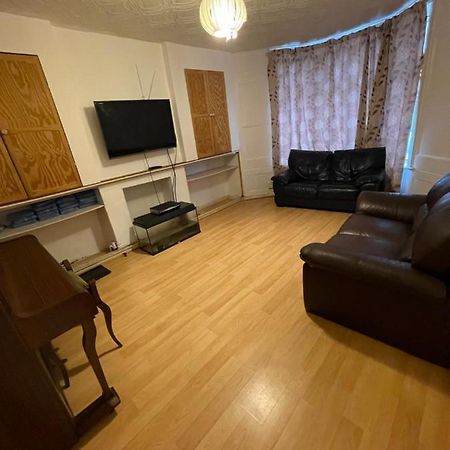 Elmdene Road Apartment London Ngoại thất bức ảnh