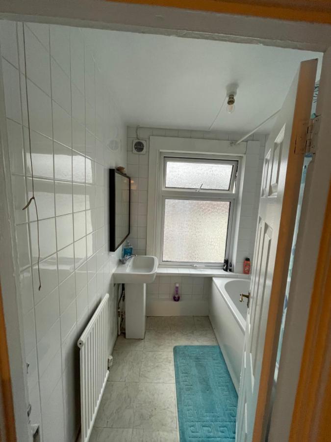 Elmdene Road Apartment London Ngoại thất bức ảnh